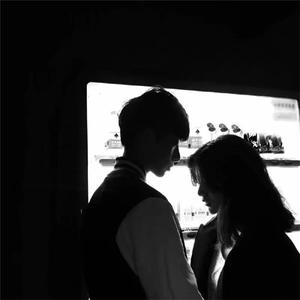 男男互吃鸡吧爆菊扣P眼
